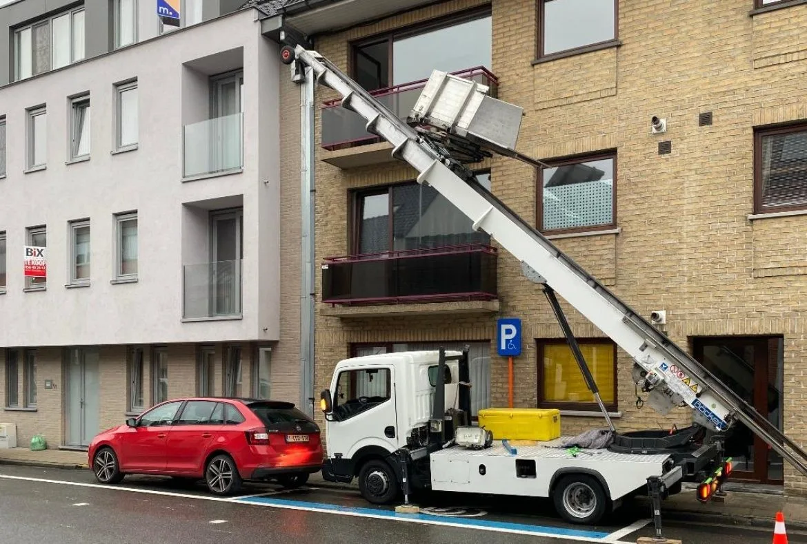 Location monte-meuble : une solution pour simplifier le déménagement d’objets lourds